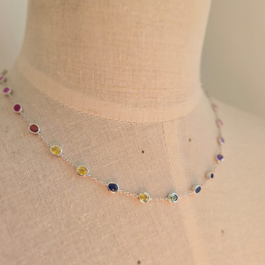 45 cm coloured oval stone necklace