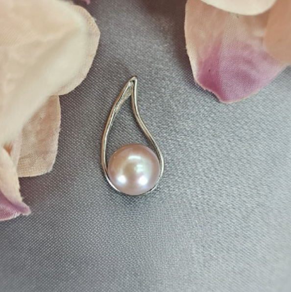 Sterling Silver Teardrop Pendant With Blush Pink Freshwater Pearl