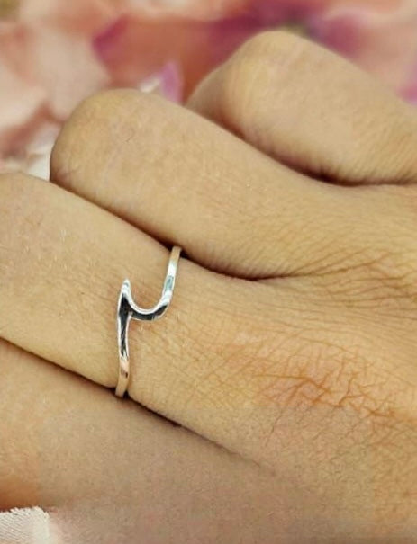 Pointy Sterling silver wave ring