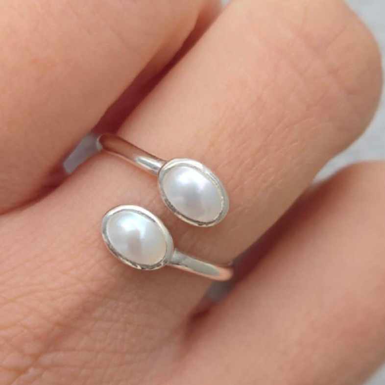 Open Size Two Pearl Ring