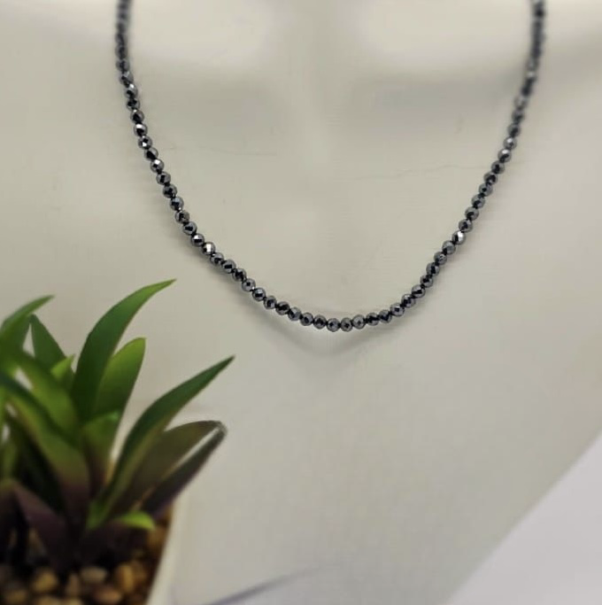 Stunning Terahertz semi precious stone necklace