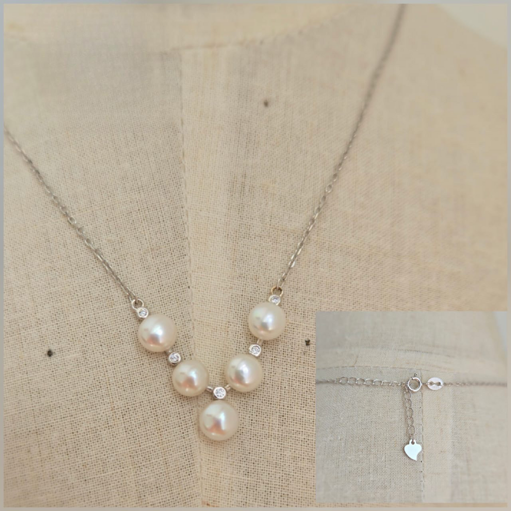 V shape pearl necklace