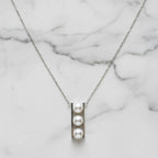 Necklace With Three Vertical Pearls - Terciany 