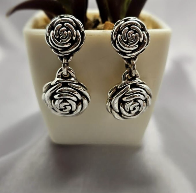 34X16Mm Double Rose Drop Earrings