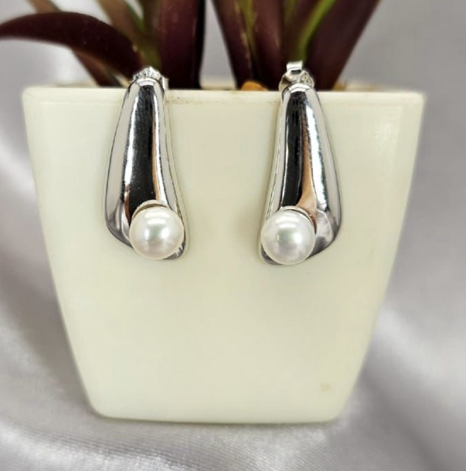 Solid Sterling Silver Base Earrings With Perfect Pretty Pearl On Bottom
