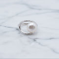 Sterling Silver Oval Ring With Stunning Freshwater Pearl On Side - Terciany 