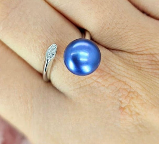 Open size blue freshwater pearl ring