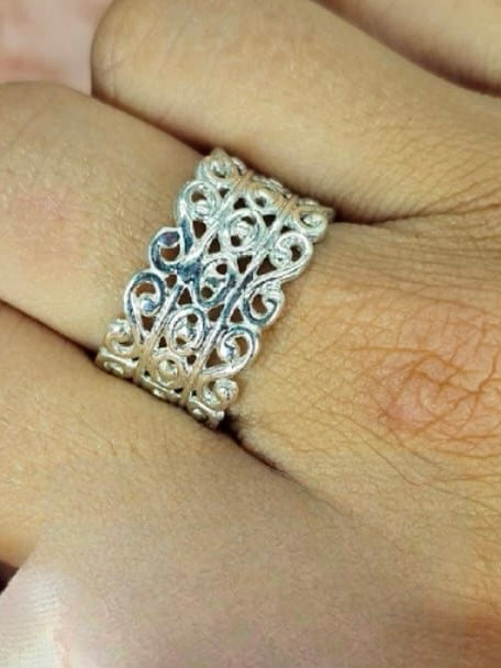 Sterling silver filigree ring