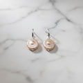 Blush coin pearls on a pretty woman hoop - Terciany 