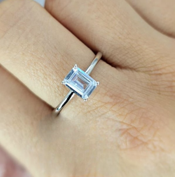 Straight Line Ring With Rectangular Cubic Zirconia
