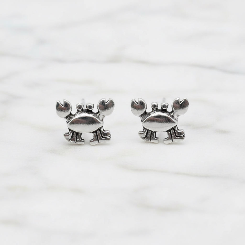 Crab stud earrings