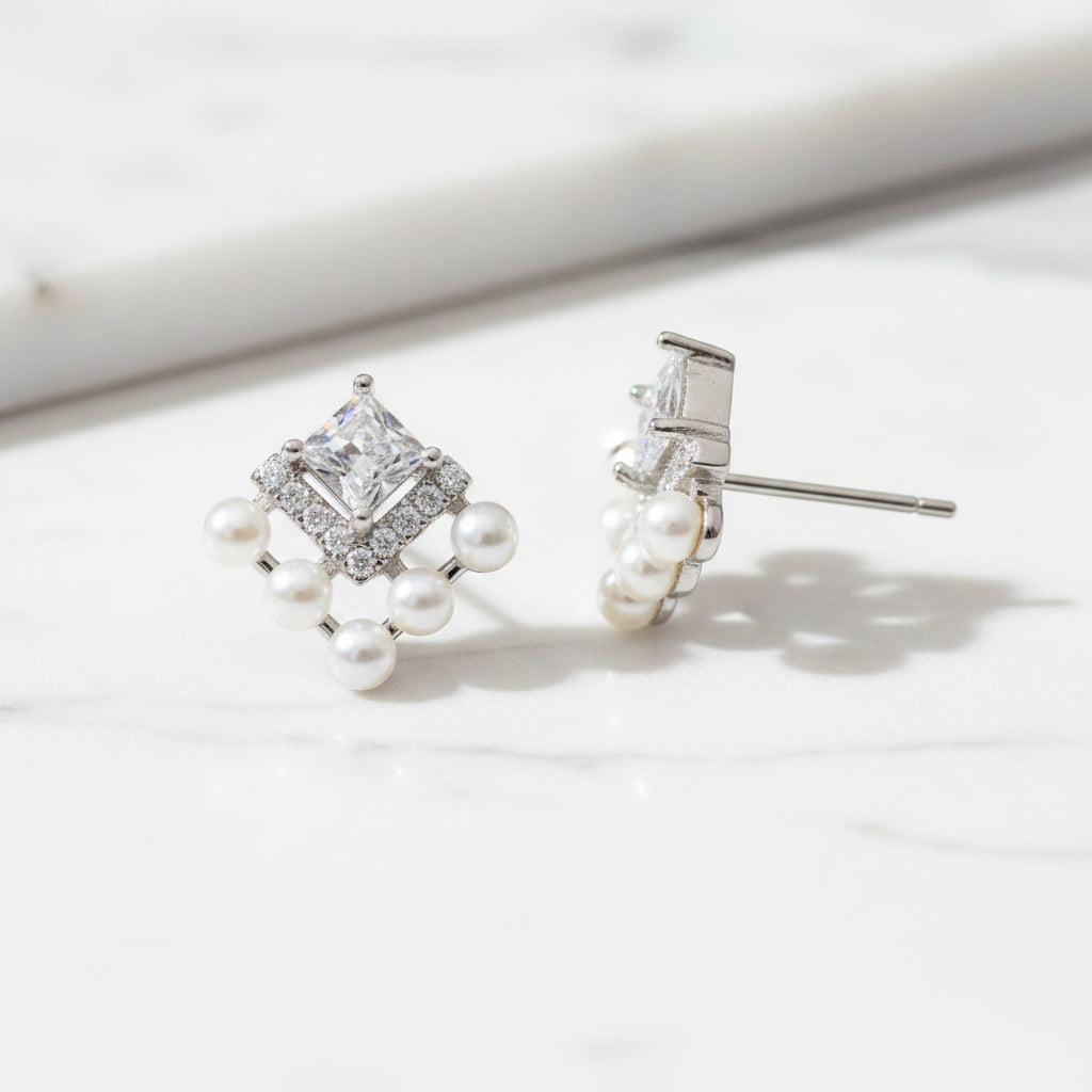 Detailed Square Pearl Studs - Terciany 