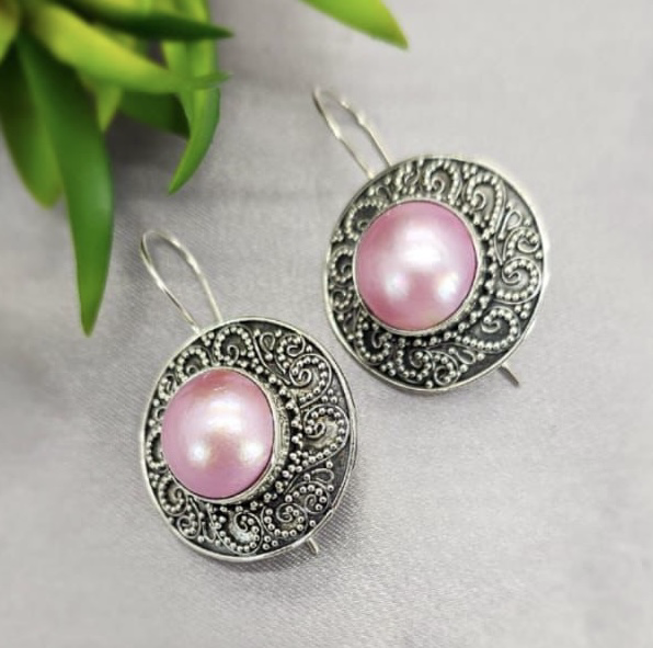 Pretty pink 30mm mabe pearl drop earrings