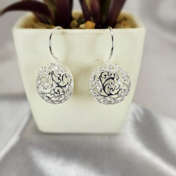 Large 16mm filigree drop earrings