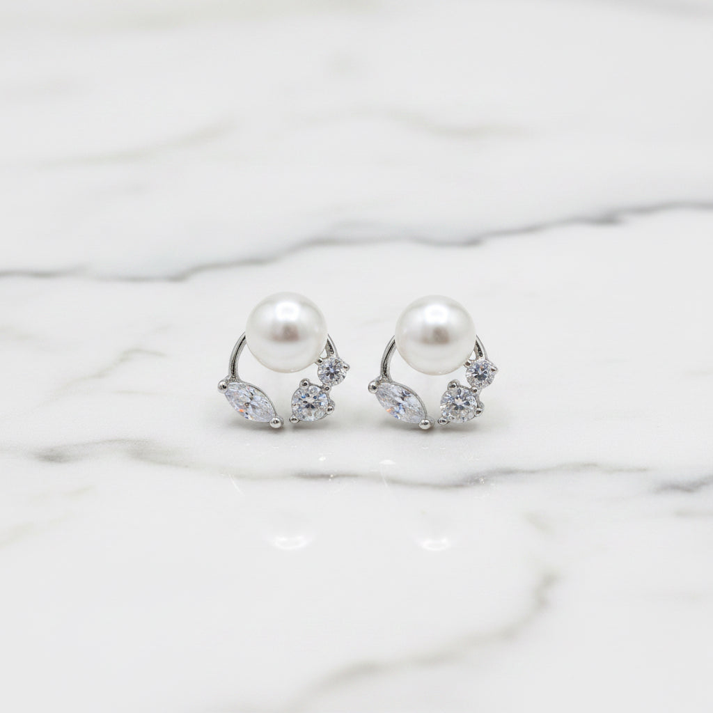 Freshwater Pearl Stud With Circle And Cubic Zirconia Detail - Terciany 