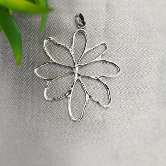 44mm modern flower pendant