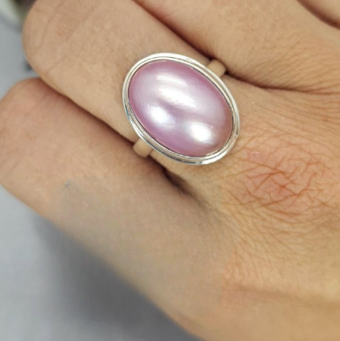 Stunning Oval Pink Mabe Ring