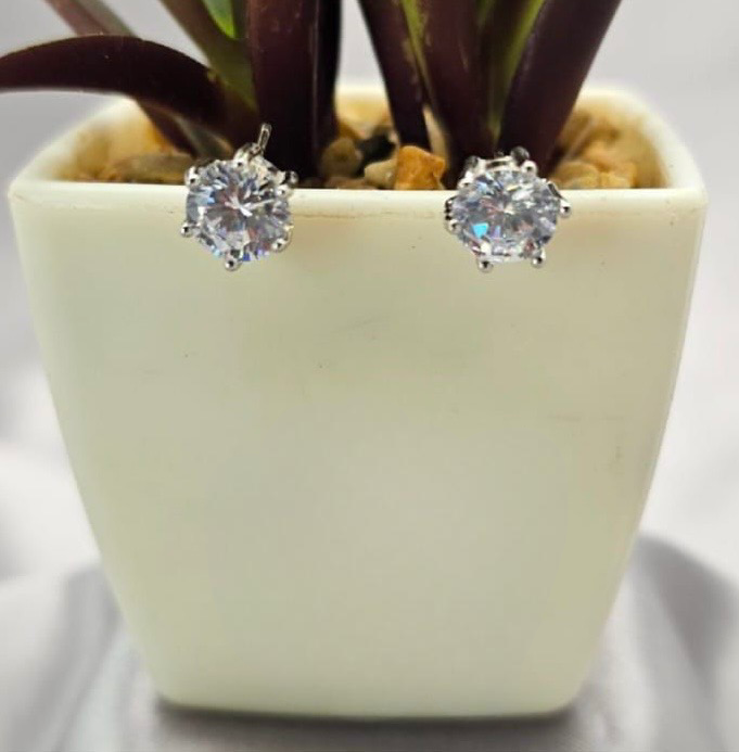 Stunning six clasp cubic earrings