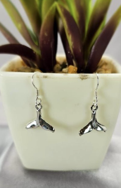 Whale tail drop earrings