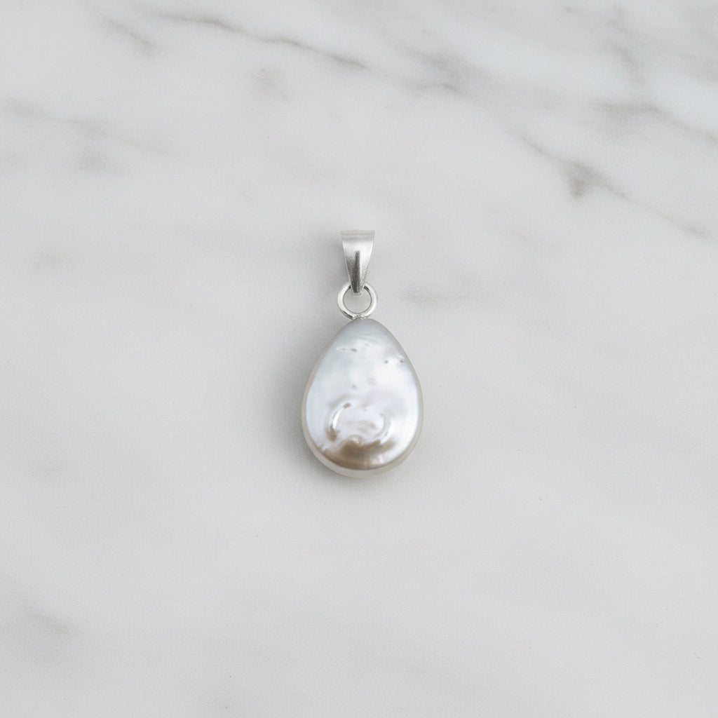 Coin Pearl pendant