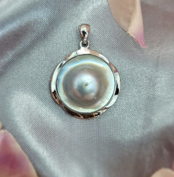 Blue/Grey Blister Mabe Pearl pendant
