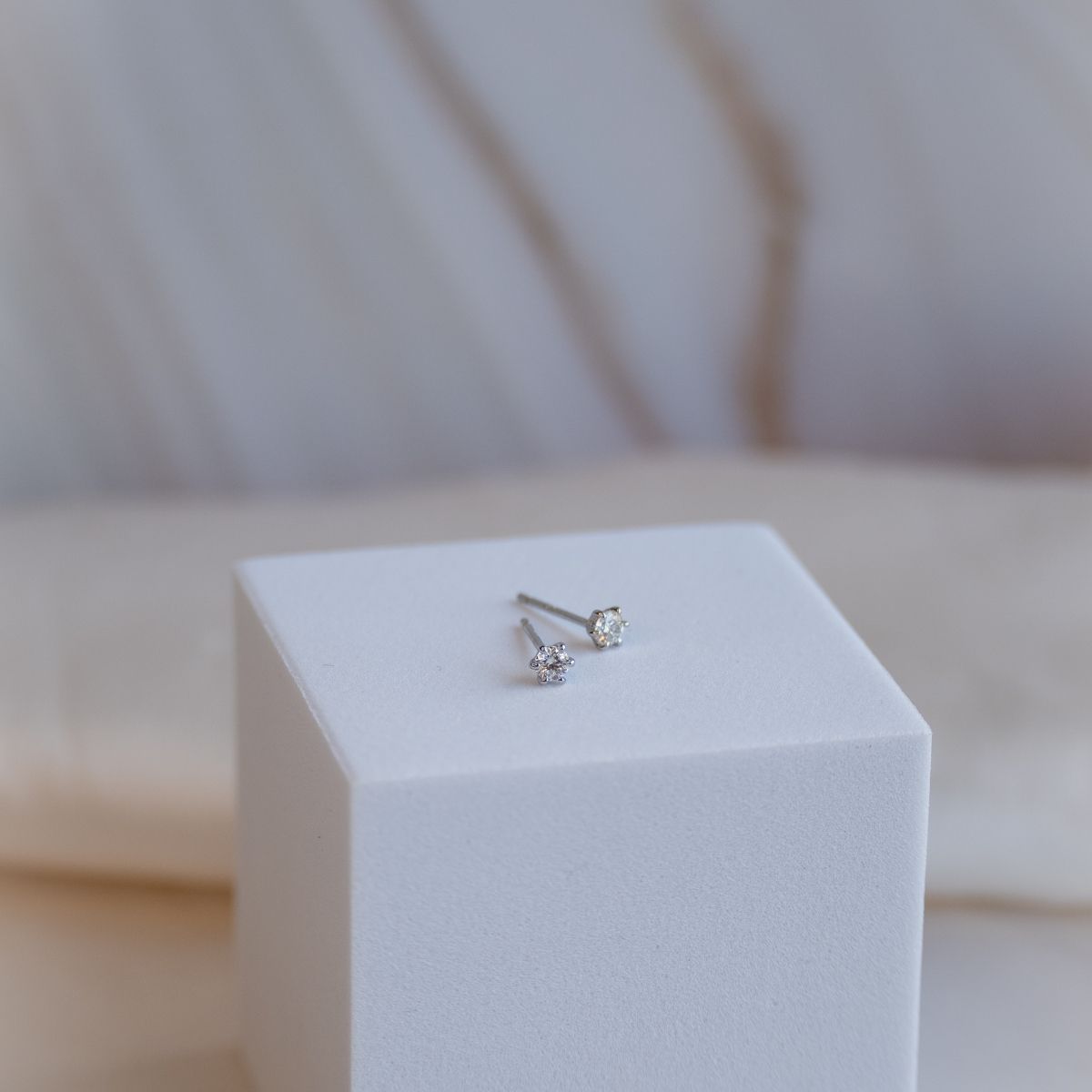 3mm Moissanite Stud earrings (with GRA Certificate)