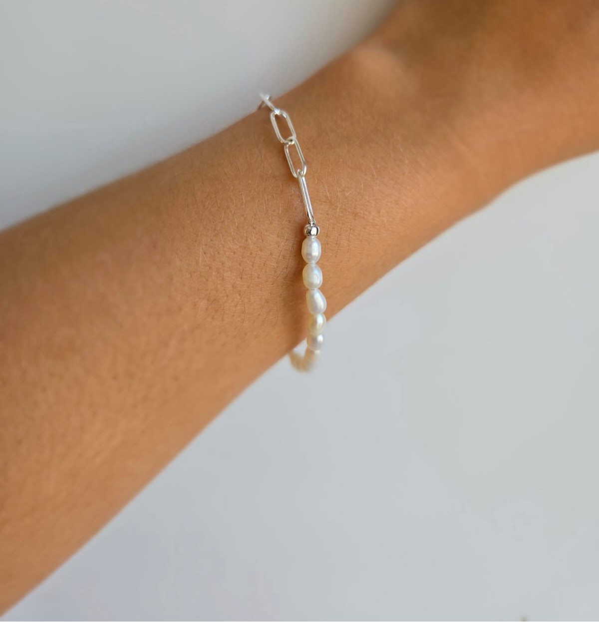 Freshwater Pearl Bracelet With Paperclip Chain