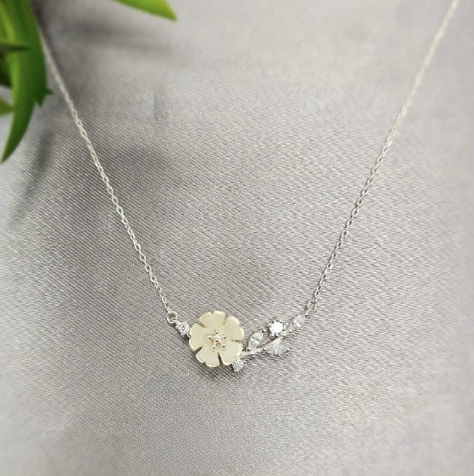 Flower Necklace