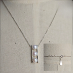 Necklace With Three Vertical Pearls - Terciany 