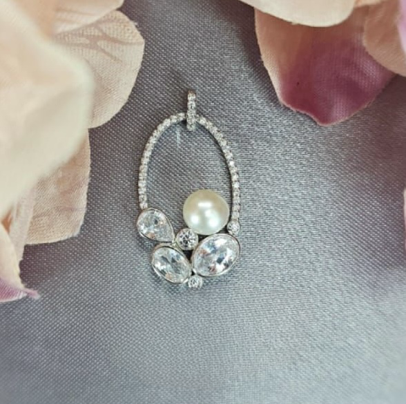 Oval Pendant With Cubic Zirconia And Freshwater Pearl Detail