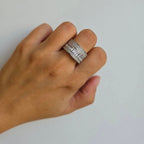 Showstopper Statement Ring In Sterling Silver And Lots Of Cubic Zirconia - Terciany 