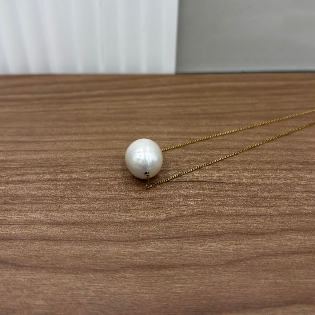Large Freshwater Pearl On 50Cm Gold Chain