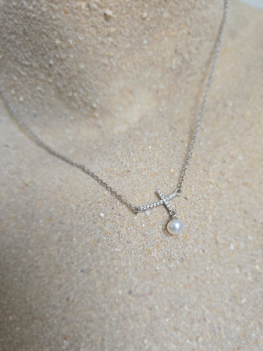Sterling silver necklace with pavé cross and pearl