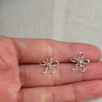 13 mm Open Flower Stud Earrings