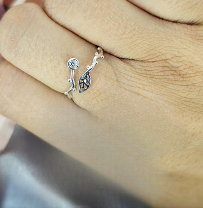 Adjustable Leave And Branch Ring With Cubic Zirconia On End