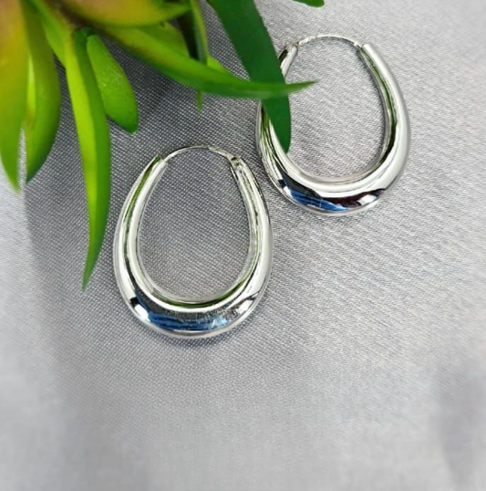 25x 30 mm oval Wide hoop earrings