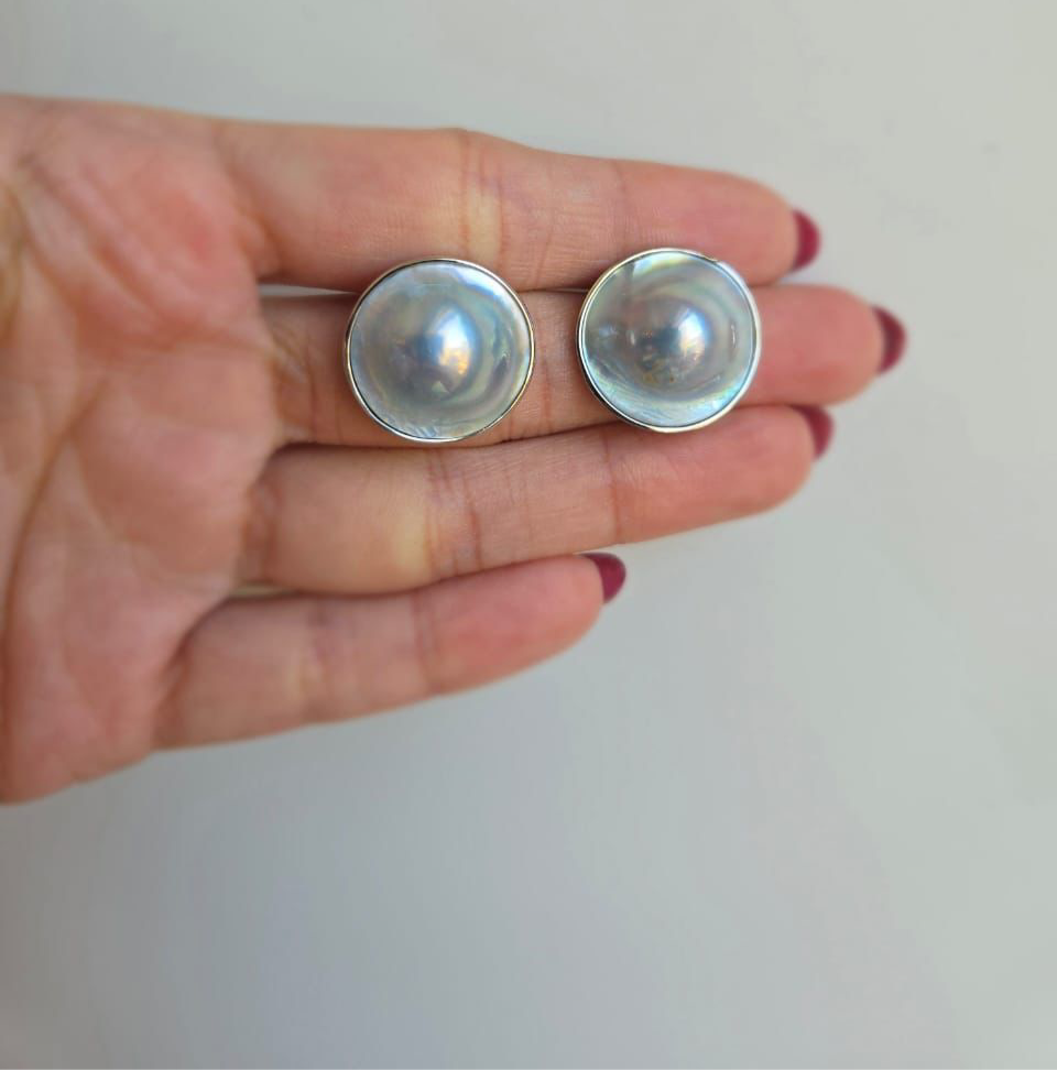 Grey/blue Blister Mabe pearl stud earrings
