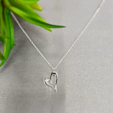 Sterling Silver Necklace With Pretty Heat Pendant