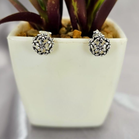 Daisy flower dome studs