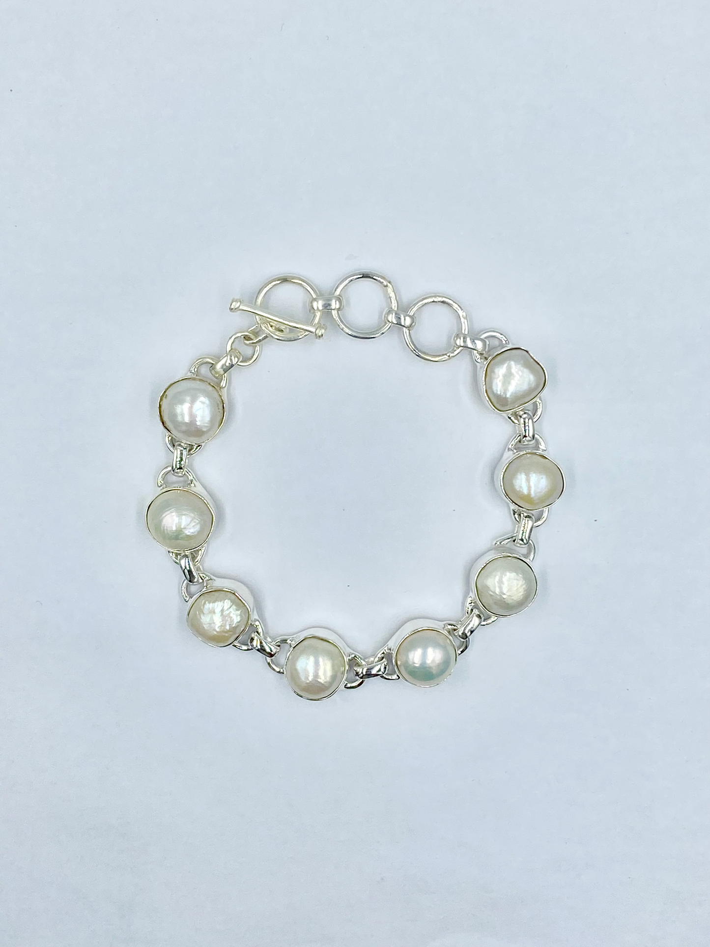 Stunning pearl bracelet