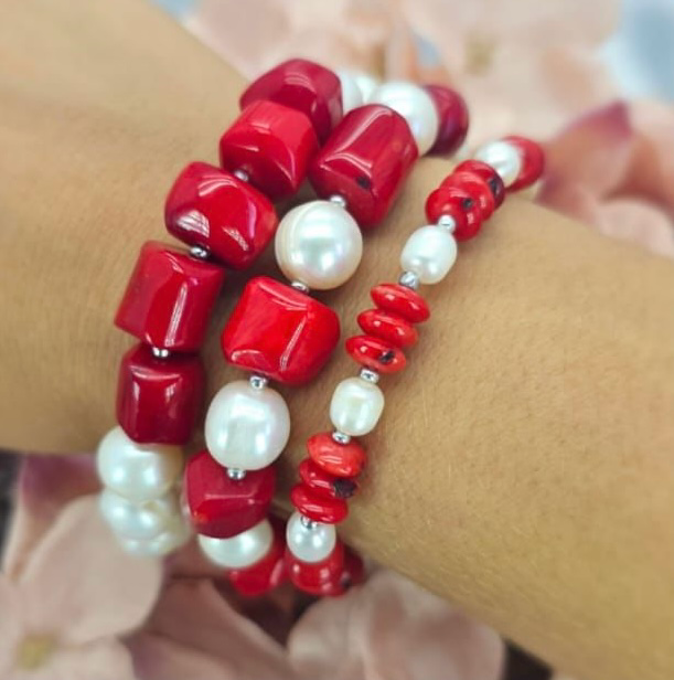 Coral semi presious stone and freshwater pearl bracelet on elastic band