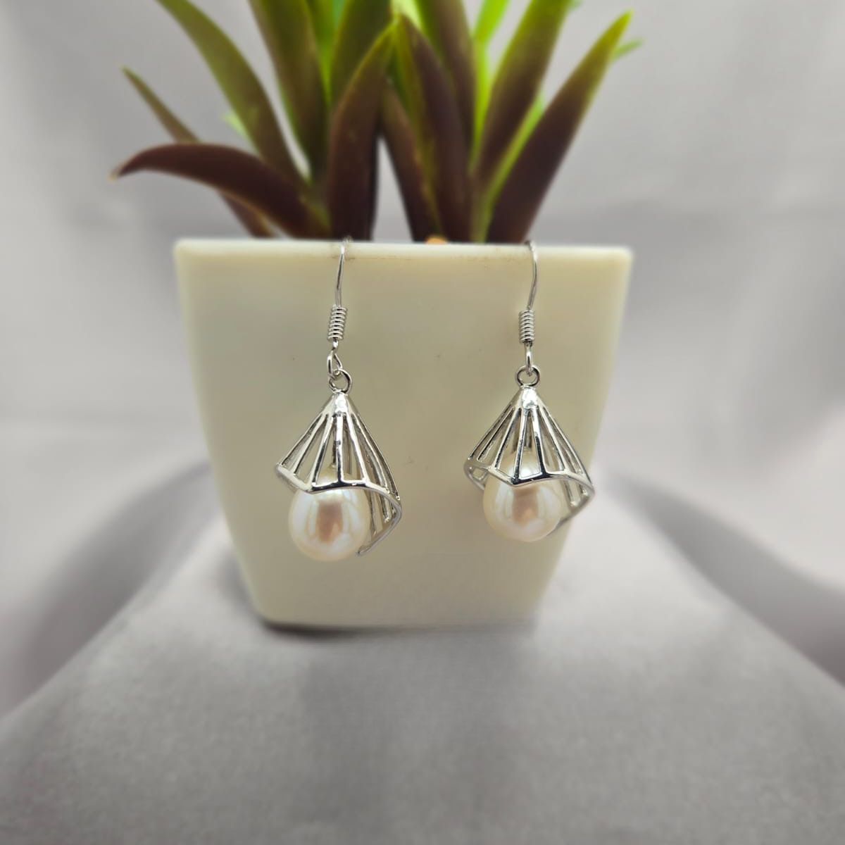 Cone drop earrings with freshwater pearl
