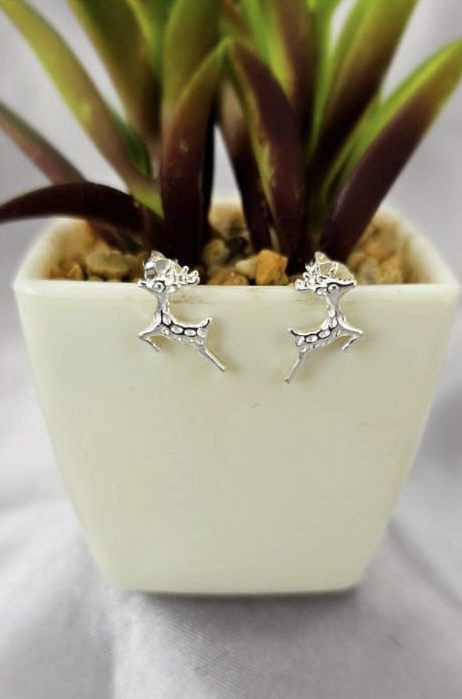 Reindeer studs