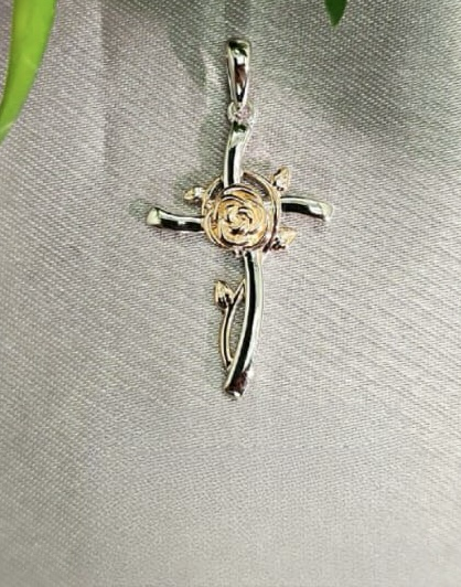 Stunning 20X30 Mm Cross Pendant With Rose Gold Rose Inset