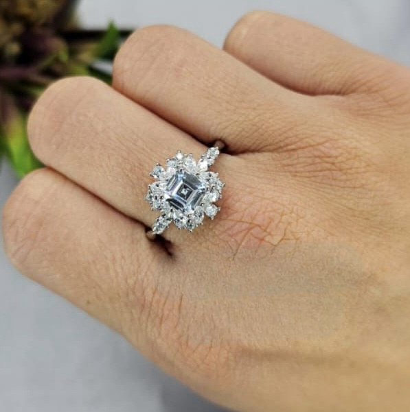 Stunning square cubic zirconia