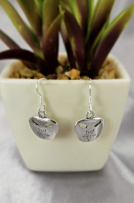 Pansy Shell Drop Earrings