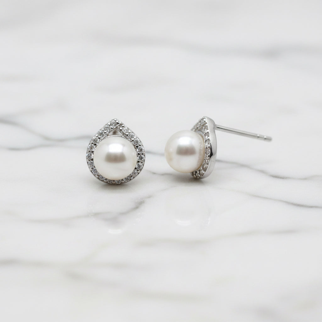 Freshwater Pearl In Teardrop Setting With Pavé - Terciany 