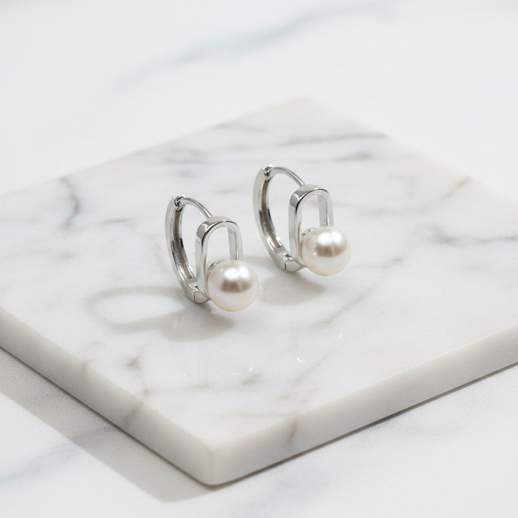12 mm Huggies With Freshwater Pearls - Terciany 