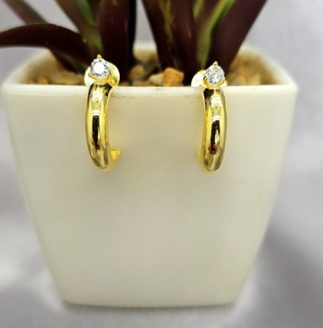 15Mm Gold Hoops With Cubic Zirconia Top