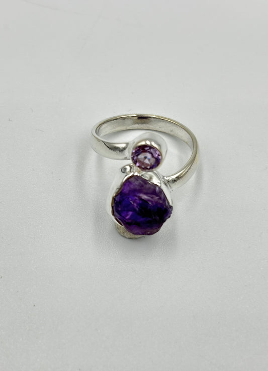 Amathyst semi precious stone ring
